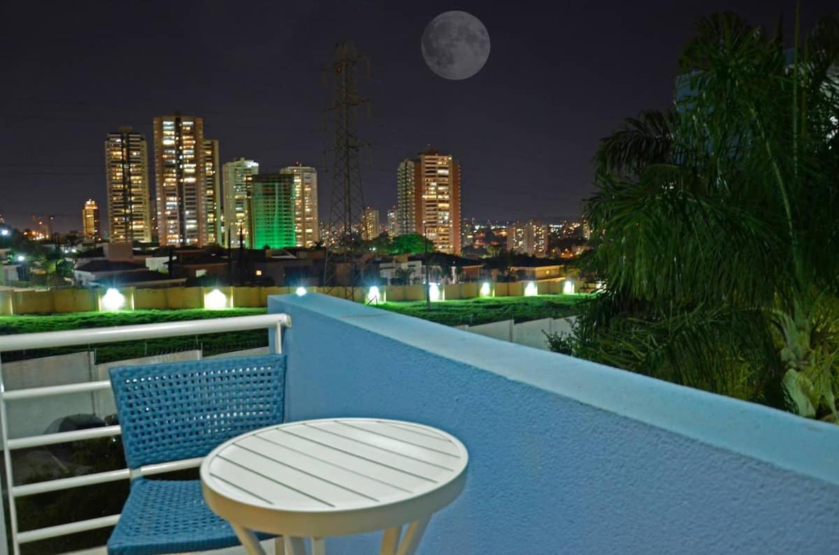 Flat Completo Aconchegante 200 Metros Da Avenida Fiusa Em Ribeirao 리베이라오프레토 외부 사진